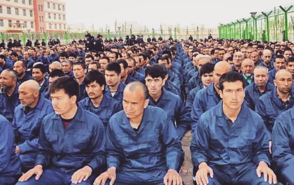 الإيغور مسلمي معاناة مسلمي