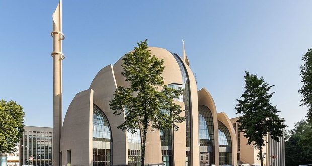 إعادة فتح المساجد في ألمانيا