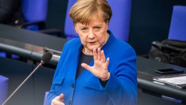 ميركل: لدي "أدلة دامغة" على تعرضي لمحاولات تجسس روسية