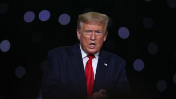 احتجاجات الولايات المتحدة ضد جريمة القتل العنصرية بحق جوروج فلويد: ترامب يختبئ تحت الأرض في البيت الأبيض