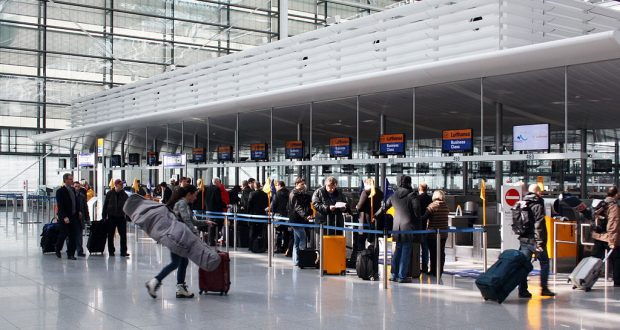 أخبار ألمانيا: اختبار الكشف عن فيروس كورونا في المطارات