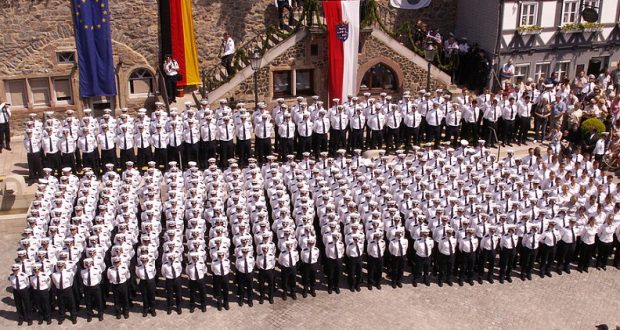 أخبار ألمانيا: استقالة قائد شرطة ولاية هيسن الألمانية على خلفية اختراق قواته من قبل اليمين المتطرف