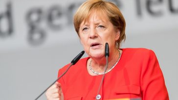 ألمانيا تمتلك "دليلاً قاطعاً" على تعرض زعيم المعارضة الروسي "فالني" لمحاولة قتل