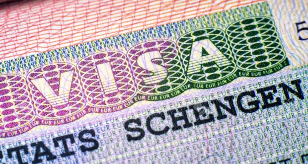 تعليمات جديدة بخصوص الأجانب الحاملين لتأشيرة "شنغن" في ألمانيا