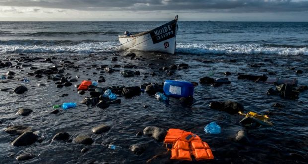 حلم الوصول إلى أوروبا يتنهي بمأساة جديدة: غرق 140 مهاجراً قبالة ساحل السنغال