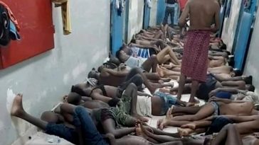 تقرير يكشف ظروف احتجاز آلاف المهاجرين الإثيوبيين في السعودية