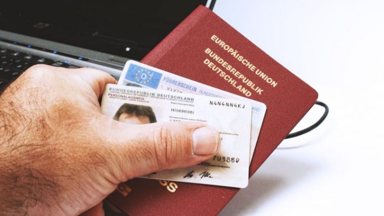 ألمانيا: البرلمان الألماني يقر مجموعة من التغييرات على بطاقات الهوية وجوازات السفر