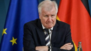 ألمانيا: وزير الداخلية الألماني ومحاولات إصلاح سياسة اللجوء في الاتحاد الأوروبي