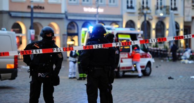 أخبار ألمانيا: الشرطة الألمانية تعثر على ذخيرة حية في سيارة منفذ هجوم ترير