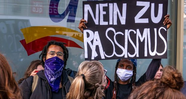 زيادة قوية في حالات التمييز العنصري في ألمانيا خلال جائحة كورونا