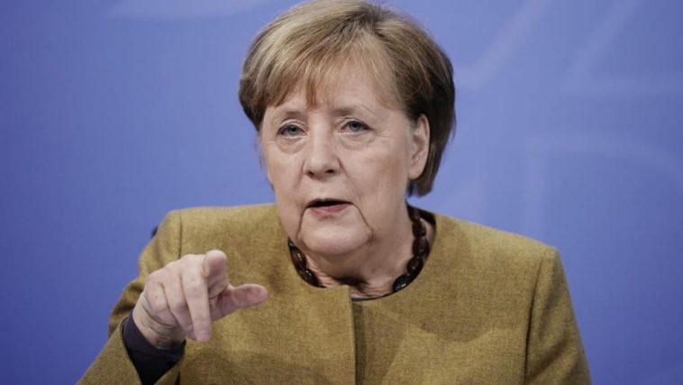 ألمانيا: ميركل تدعو إلى إغلاق صارم طويل الأمد لاحتواء الموجة الثانية من كورونا