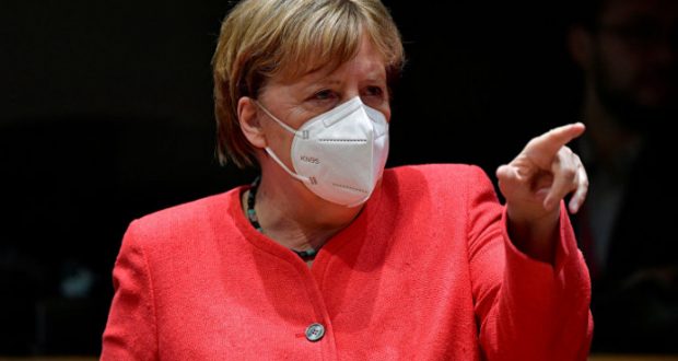 ألمانيا: بعد انتقاد حملة التطعيم ضد كورونا.. ميركل تعين مجموعة عمل وتدعو إلى قمة أزمة