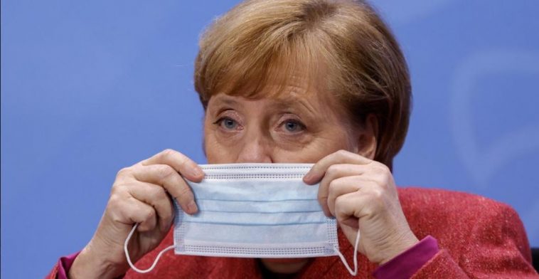 أخبار ألمانيا: غالبية الألمان يشككون في وعود ميركل بشأن التطعيم ضد كورونا