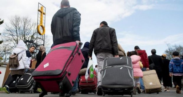 أخبار ألمانيا: وزارة الداخلية تعلن ترحيل أكثر من 10 آلاف طالب لجوء