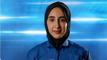 نورا المطروشي أول رائدة فضاء عربية