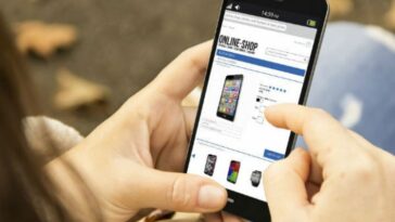 زيادة أسعار التجارة الإلكترونية الشراء عبر الإنترنت