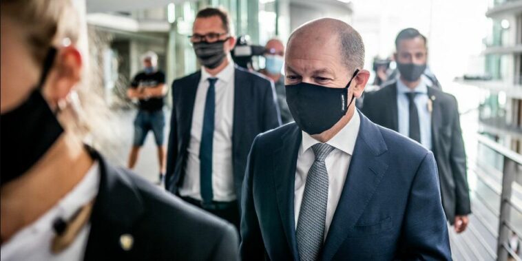 ألمانيا: البوندستاغ يستجوب وزير المالية الألماني أولاف شولتز في قضية غسيل أموال