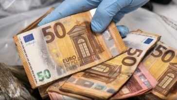 استبدال نحو 87 مليون يورو من نقود الفيضانات التالفة