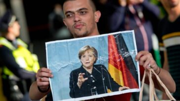 ميركل ترفض وصف قدوم المهاجرين إلى ألمانيا بـ"الأزمة"