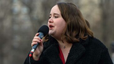 حزب الخضر ينتخب أصغر زعيمة له