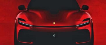 سيارة الدفع الرباعي Ferrari Purosangue